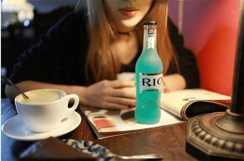 新茶飲時代 當青梅竹馬解不開的消費困局，遇見“小白”的零售解法